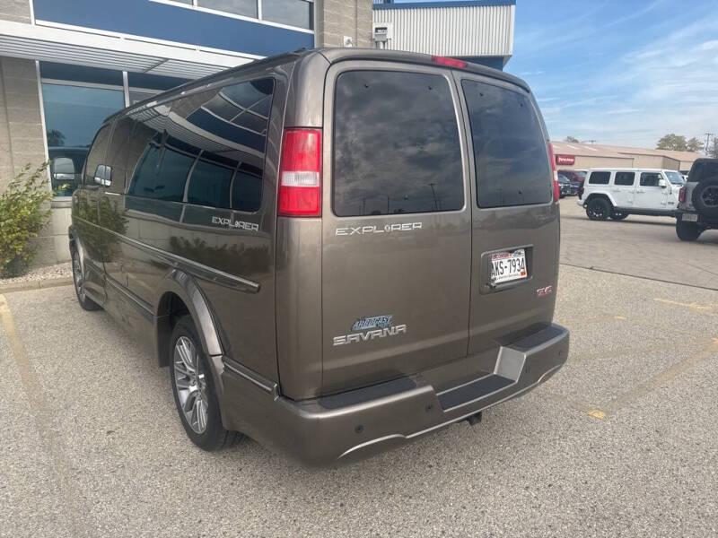 2021 GMC Savana 2500