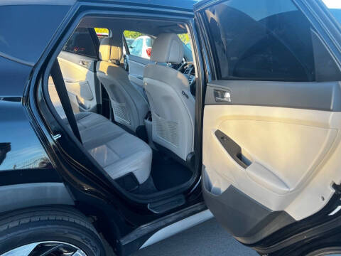 2017 Hyundai Tucson Sport