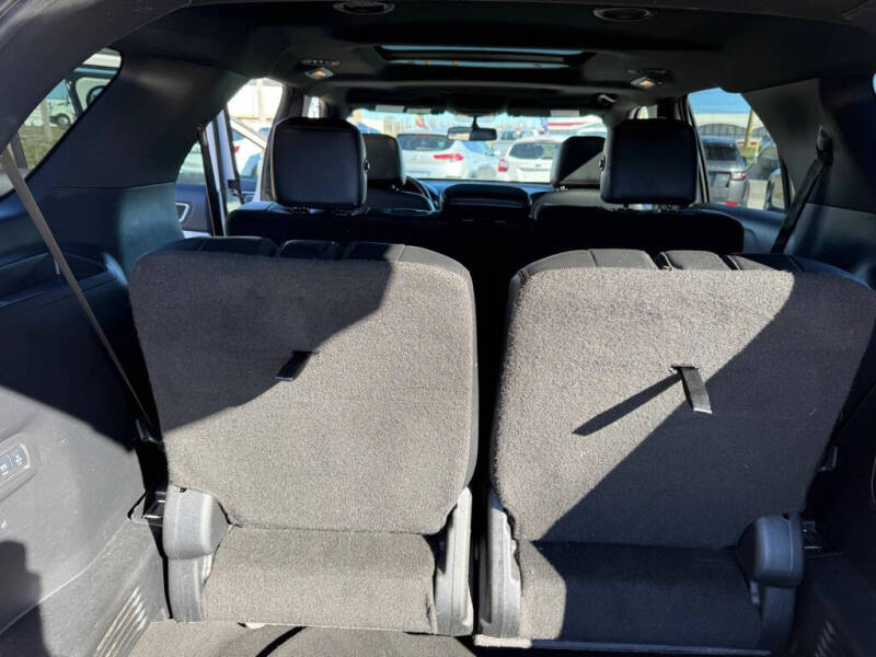 2016 Ford Explorer Sport