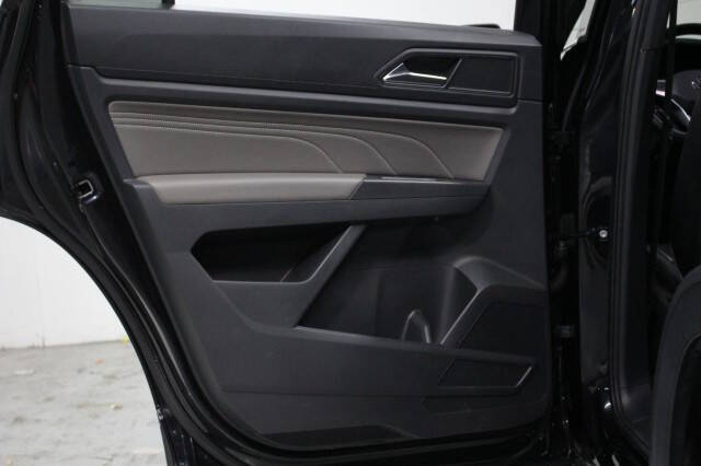 2022 Volkswagen Atlas Cross Sport SE 4Motion