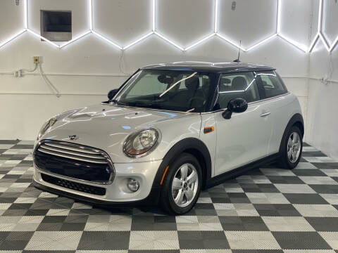 2015 MINI Hardtop 2 Door for sale at AZ Auto Gallery in Mesa AZ