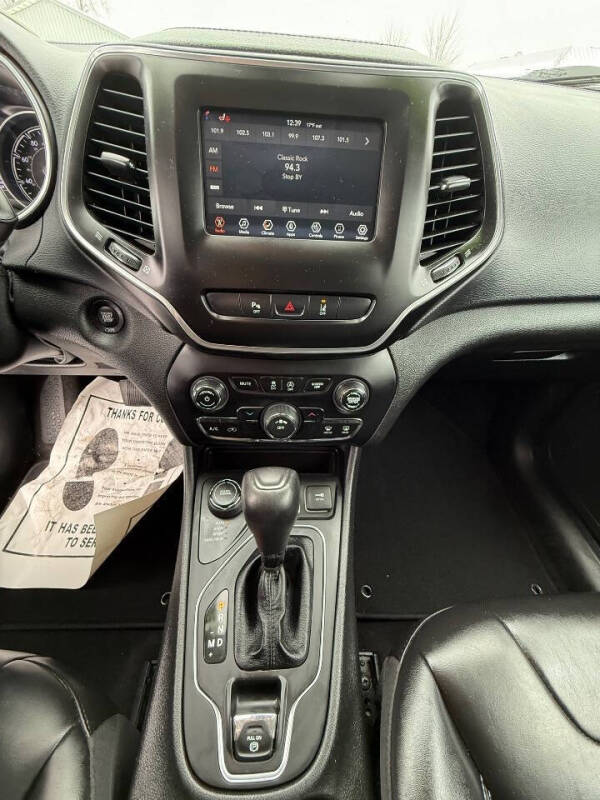 2021 Jeep Cherokee Latitude Plus