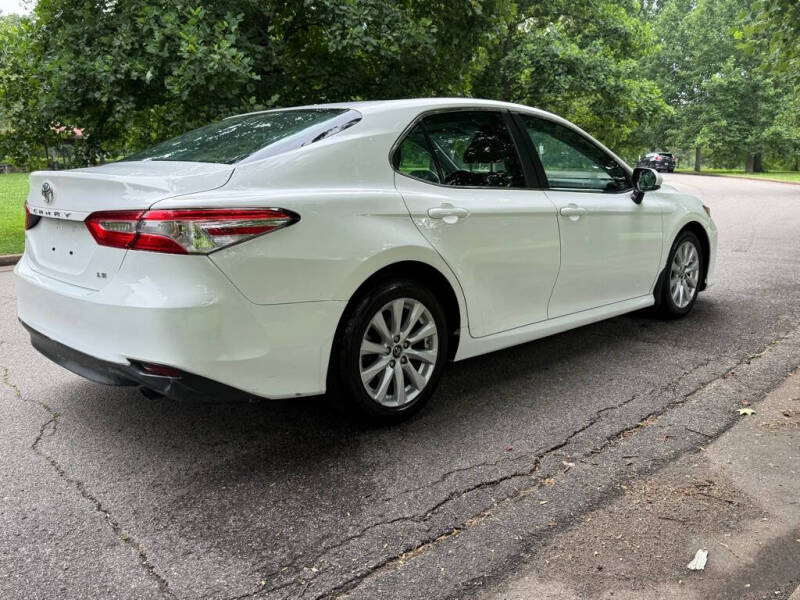 2018 Toyota Camry LE