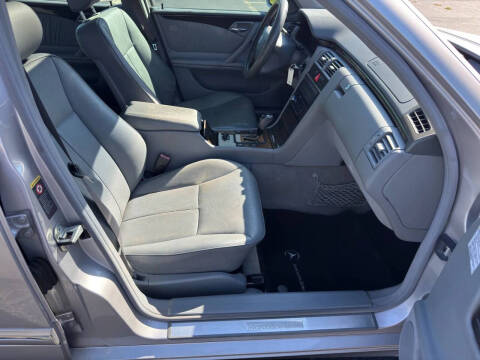 2002 Mercedes-Benz E-Class E 320