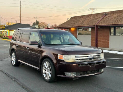 2010 Ford Flex for sale at Apex Motors Lakewood LLC in Lakewood WA