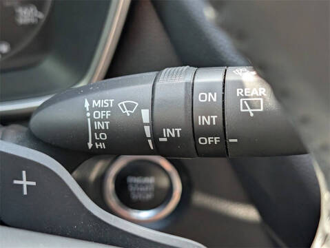 2023 Toyota Corolla Hatchback SE