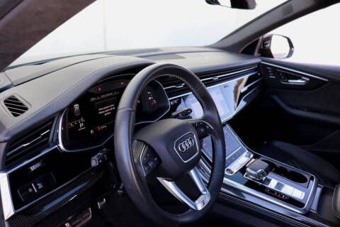 2023 Audi SQ8 4.0T quattro Prestige