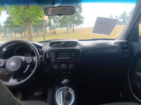 2014 Kia Soul +