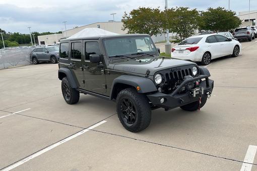 2015 Jeep Wrangler Unlimited  - $22,997
