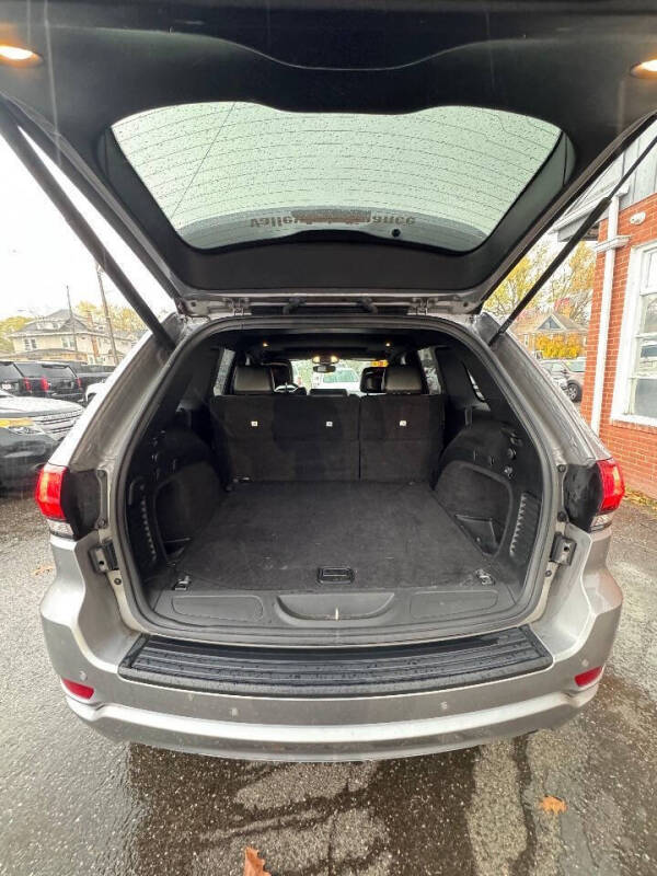 2019 Jeep Grand Cherokee Altitude