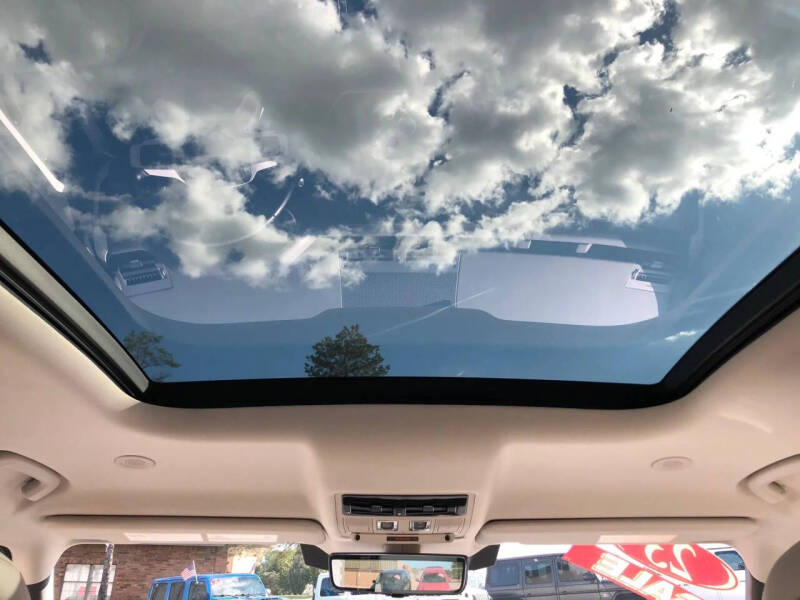 2023 Land Rover Defender 130 First Edition