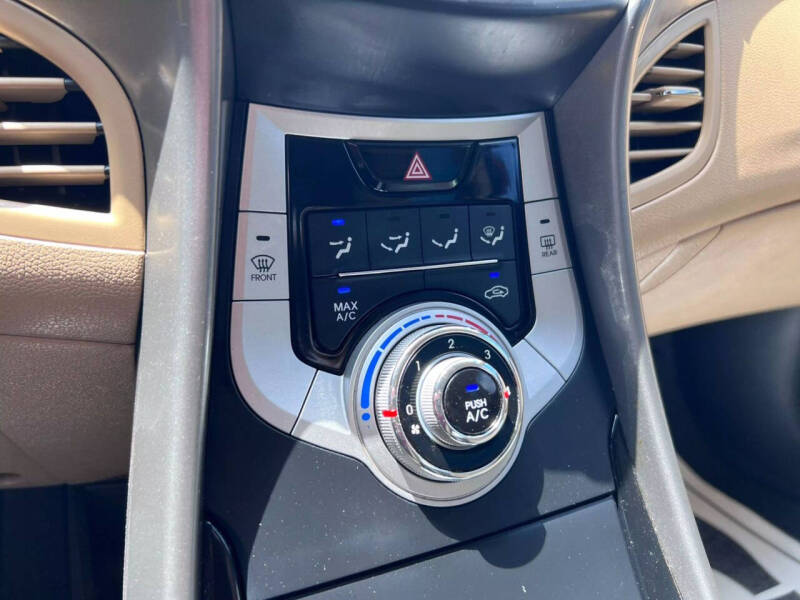 2012 Hyundai Elantra Limited