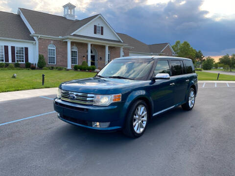 2011 Ford Flex for sale at Burkholder Motors in Middletown DE