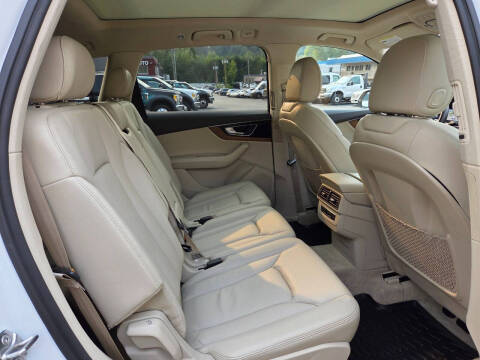 2017 Audi Q7 3.0T quattro Premium Plus