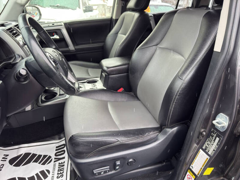 2017 Toyota 4Runner SR5