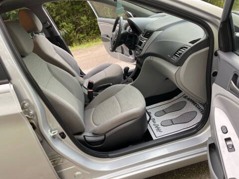 2016 Hyundai Accent SE