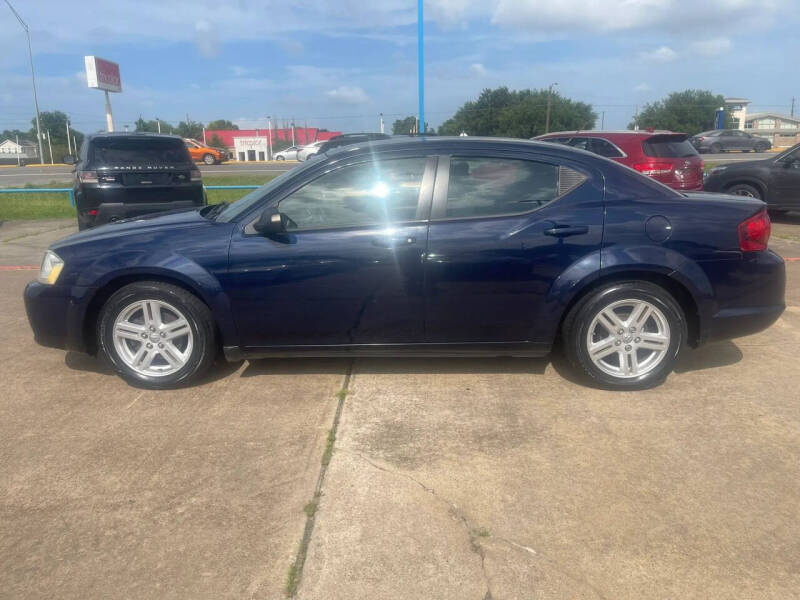 2014 Dodge Avenger SE