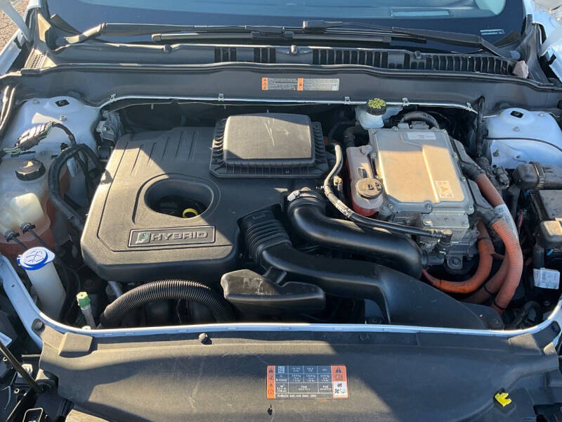 2017 Ford Fusion Hybrid SE