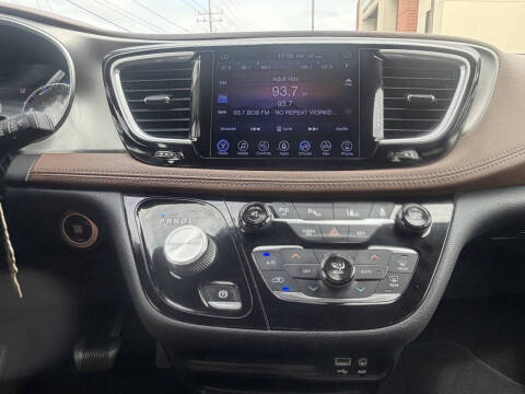 2017 Chrysler Pacifica Limited
