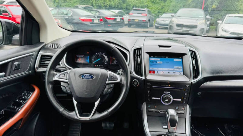 2016 Ford Edge Titanium