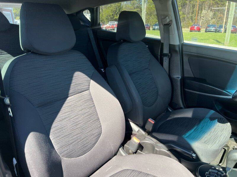 2015 Hyundai Accent GS