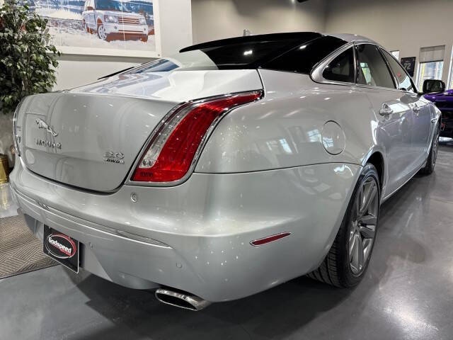 2013 Jaguar XJ