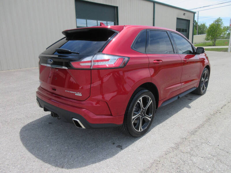 2020 Ford Edge ST