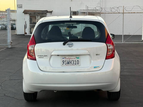 2016 Nissan Versa Note SV