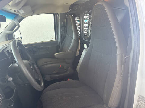 2019 GMC Savana 2500
