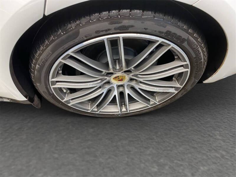 2018 Porsche Panamera 4S