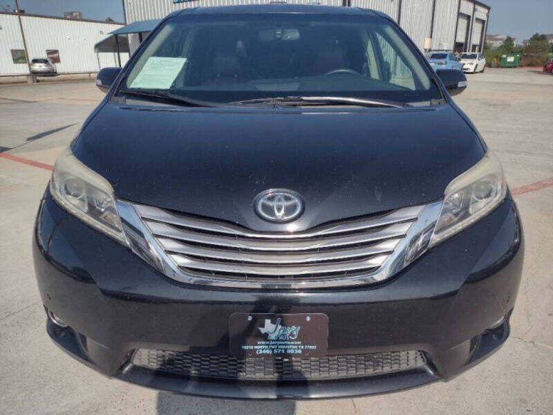 2015 Toyota Sienna for sale at JAVY AUTO SALES in Houston TX