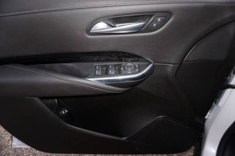 2024 Cadillac XT4 Luxury