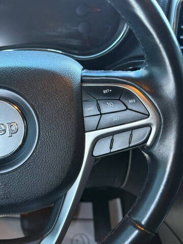 2018 Jeep Grand Cherokee Laredo E
