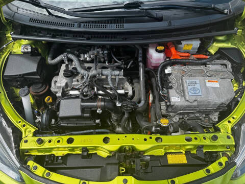 2015 Toyota Prius c Three