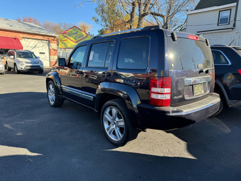 Image 5 of 2011 Jeep Liberty Sport Jet