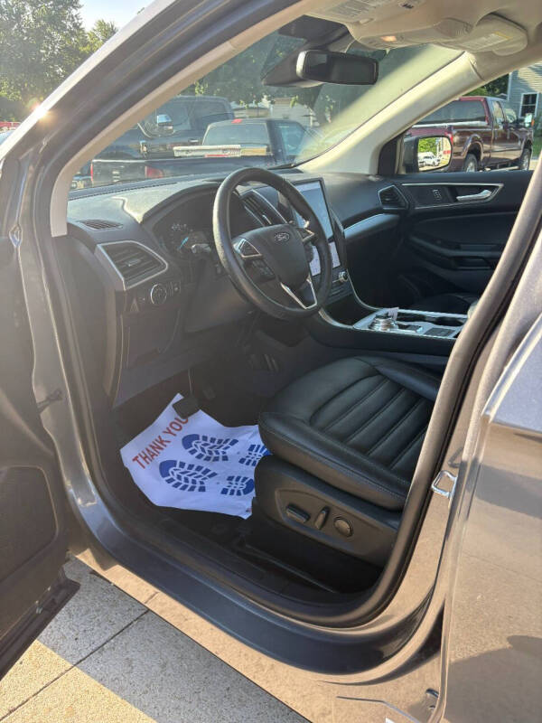 2022 Ford Edge
