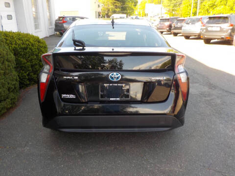 2016 Toyota Prius Two