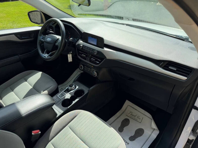 2022 Ford Escape S