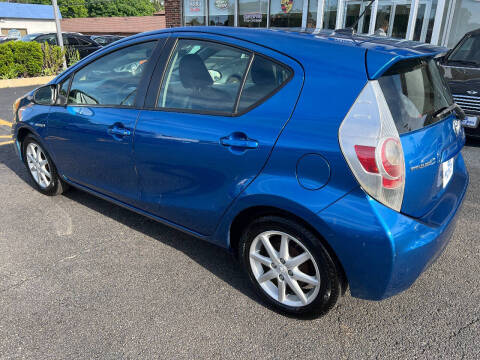 2012 Toyota Prius c Three