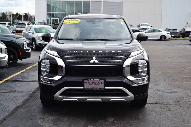 2024 Mitsubishi Outlander SE