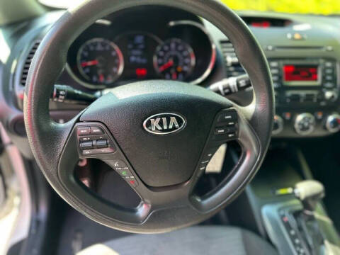 2015 Kia Forte LX