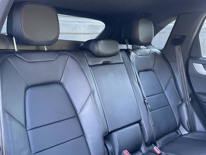 2024 Porsche Cayenne E-Hybrid