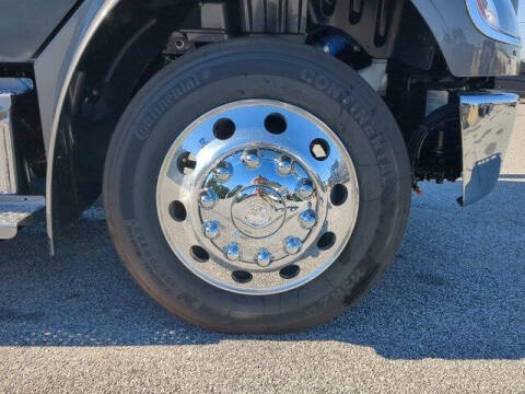 2026 Freightliner M2 106