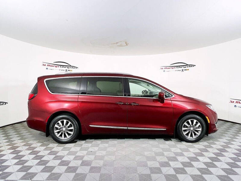 2020 Chrysler Pacifica Touring L Plus