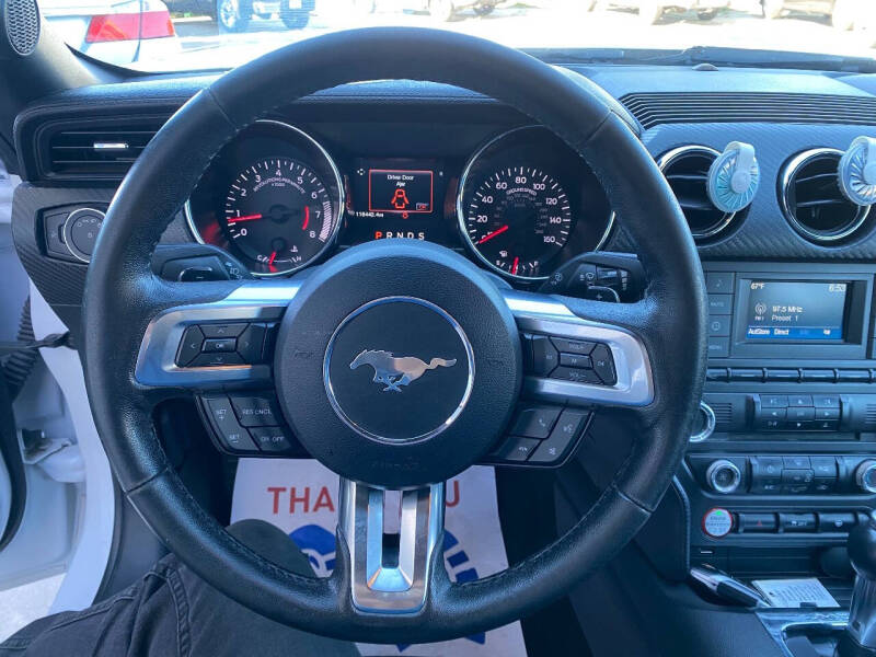 2016 Ford Mustang V6