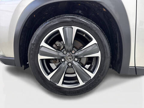 2021 Lexus UX 200