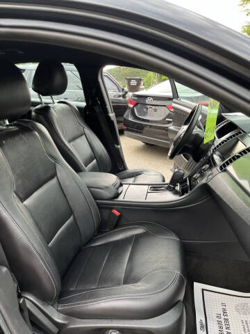 2015 Ford Taurus SEL