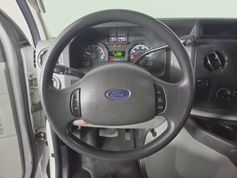 2013 Ford E-Series E-250