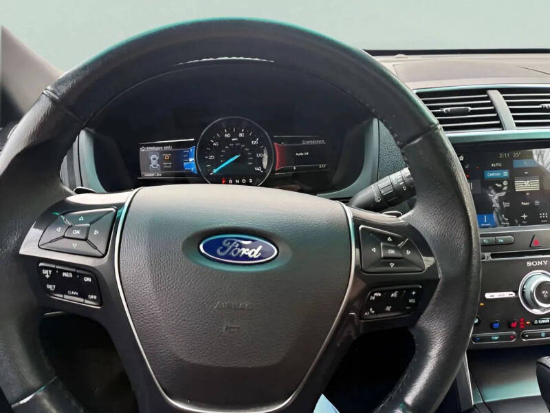 2017 Ford Explorer Limited