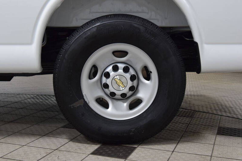 2026 Chevrolet Express LS 3500